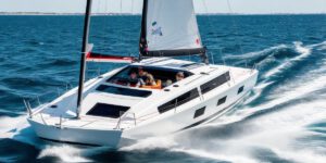 How to buy a laser sailboat